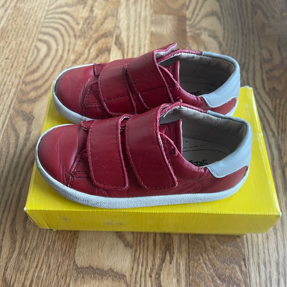 Old Soles Kids Byron Bay Red Leather Sneakers. Size 9 Toddler